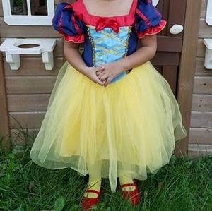 Snow White Kids Costume Size 4